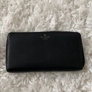 black kate spade wallet